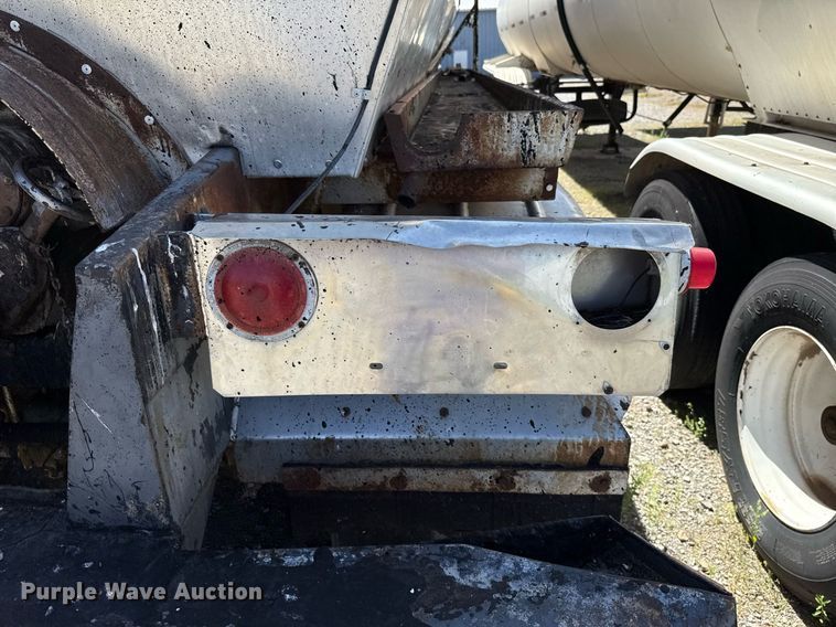 image for item DT6632 1990 Acro Trailers Tank tank trailer