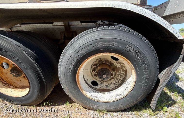 image for item DT6632 1990 Acro Trailers Tank tank trailer