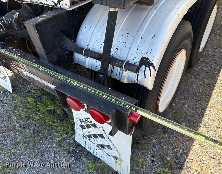 image for item DT6633 1985 Harmon Tank Company tank trailer