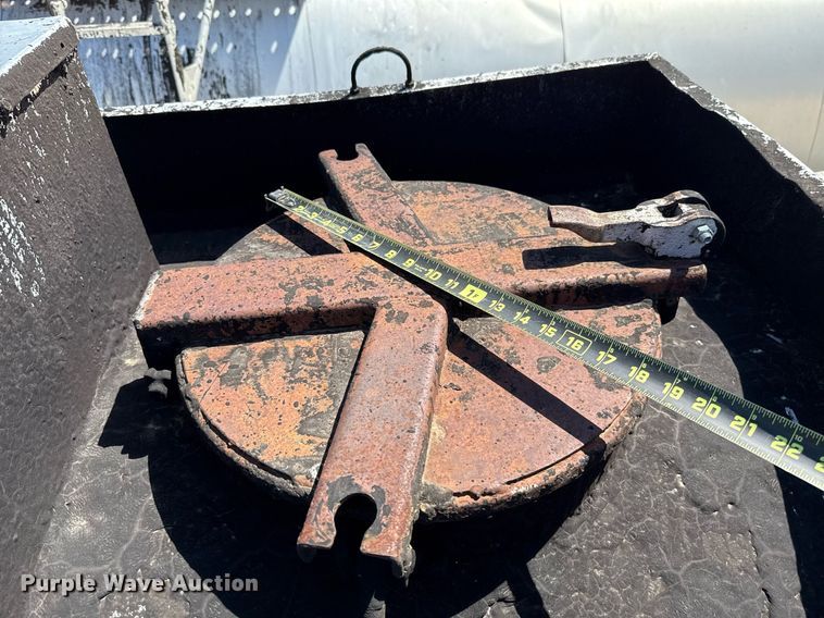 image for item DT6633 1985 Harmon Tank Company tank trailer