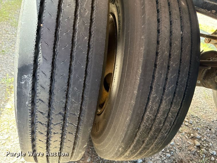 image for item DT6633 1985 Harmon Tank Company tank trailer