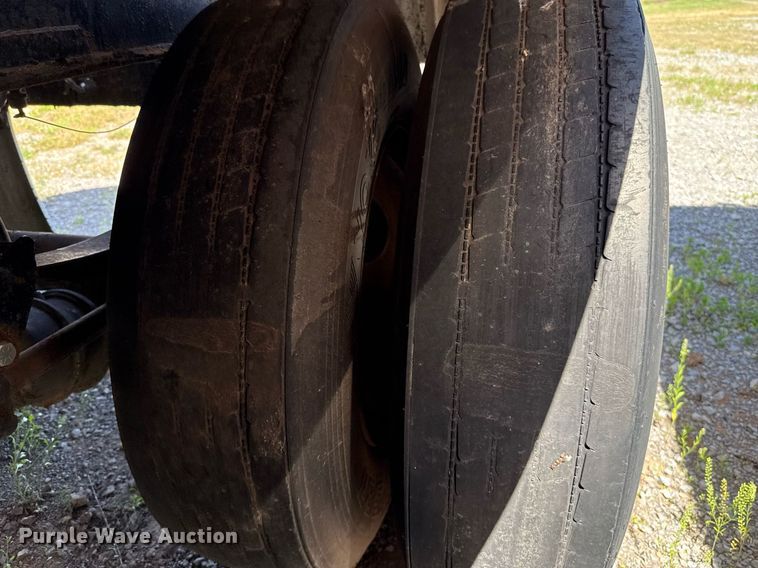 image for item DT6633 1985 Harmon Tank Company tank trailer