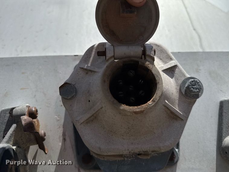 image for item DT6634 1985 Harmon Tank Company tank trailer