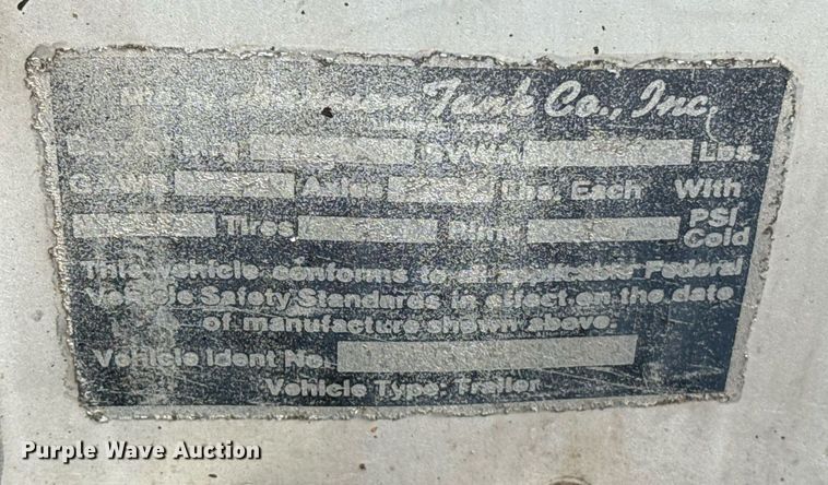 image for item DT6634 1985 Harmon Tank Company tank trailer