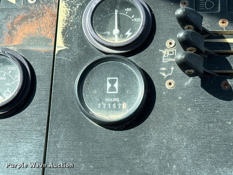 image for item DT6635 Ottawa 30 yard truck