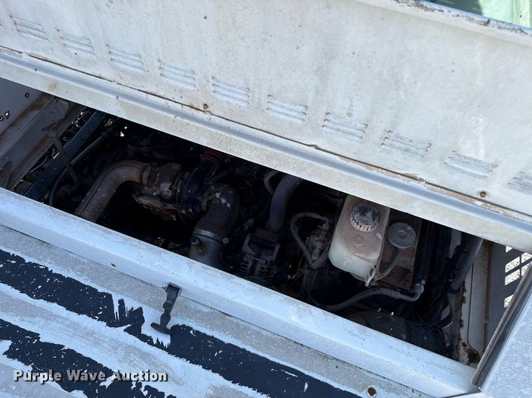 image for item DT6635 Ottawa 30 yard truck