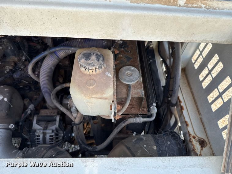 image for item DT6635 Ottawa 30 yard truck