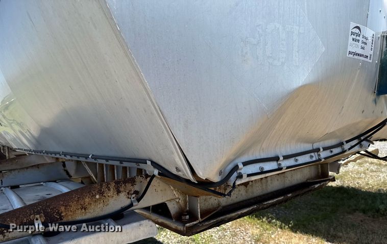 image for item DT6638 1991 Acro Trailers Tank tank trailer