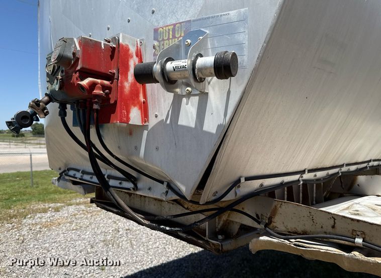 image for item DT6638 1991 Acro Trailers Tank tank trailer