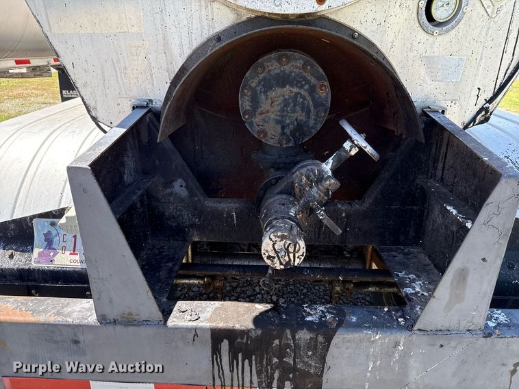 image for item DT6638 1991 Acro Trailers Tank tank trailer