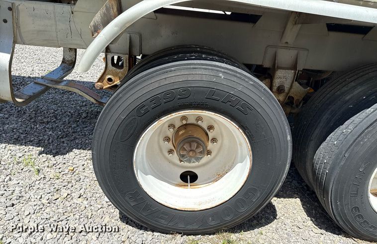 image for item DT6638 1991 Acro Trailers Tank tank trailer