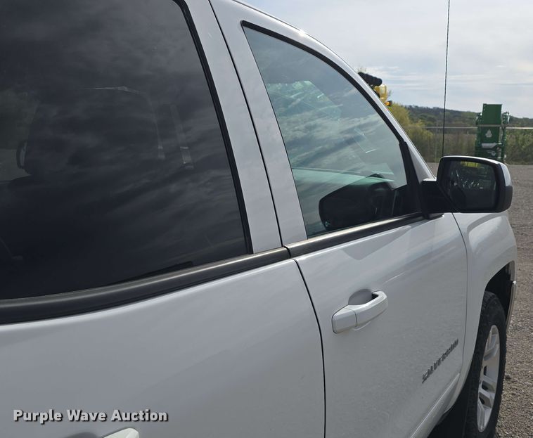 image for item DT6816 2018 Chevrolet Silverado 1500 LT Double Cab pickup truck