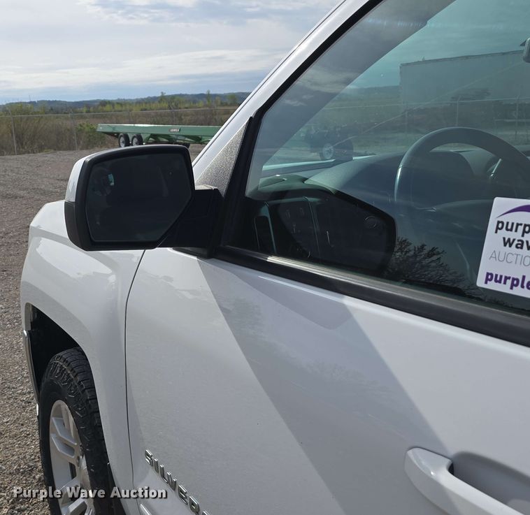 image for item DT6816 2018 Chevrolet Silverado 1500 LT Double Cab pickup truck