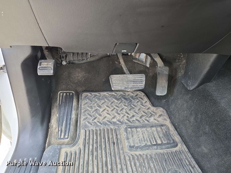 image for item DT6816 2018 Chevrolet Silverado 1500 LT Double Cab pickup truck