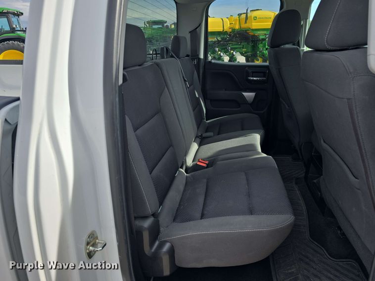 image for item DT6816 2018 Chevrolet Silverado 1500 LT Double Cab pickup truck