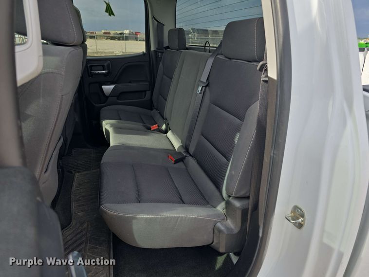 image for item DT6816 2018 Chevrolet Silverado 1500 LT Double Cab pickup truck