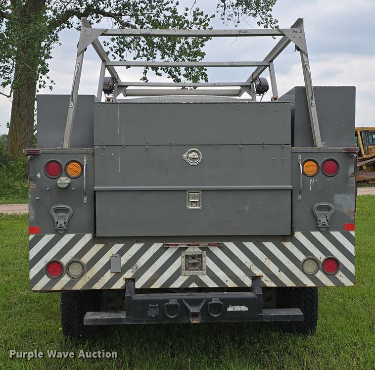 image for item DT6916 2008 GMC C4500 TopKick utility / service truck