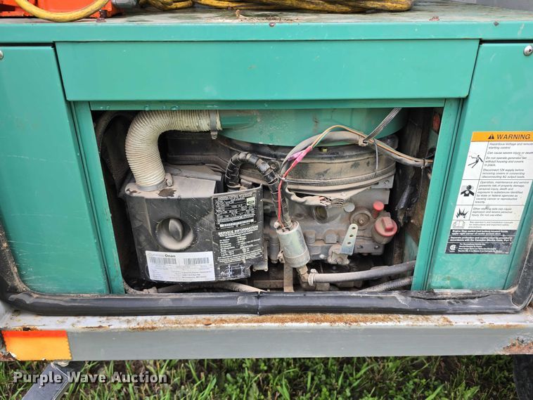 image for item DT6916 2008 GMC C4500 TopKick utility / service truck