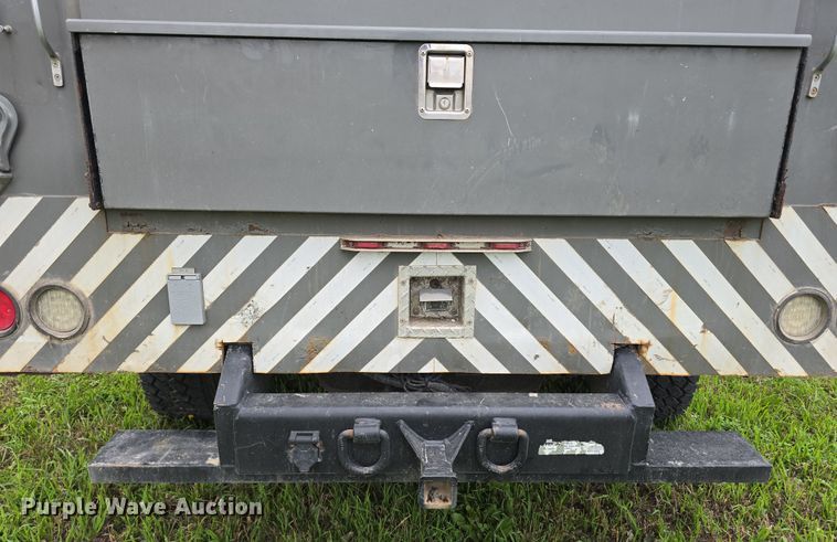 image for item DT6916 2008 GMC C4500 TopKick utility / service truck