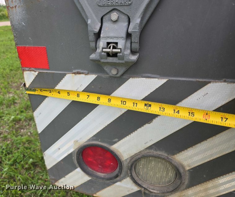 image for item DT6916 2008 GMC C4500 TopKick utility / service truck