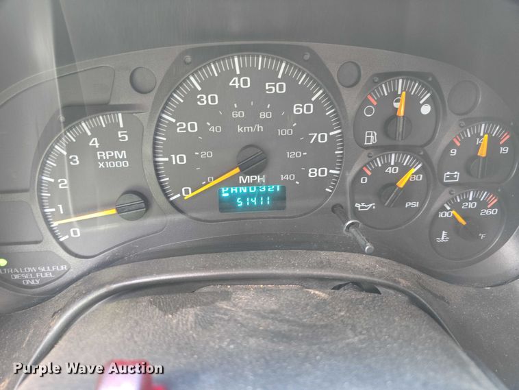 image for item DT6916 2008 GMC C4500 TopKick utility / service truck