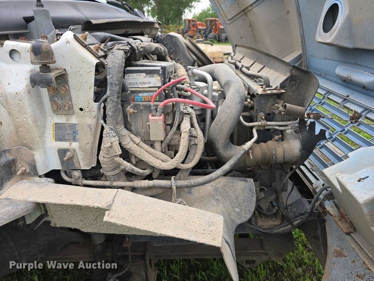 image for item DT6916 2008 GMC C4500 TopKick utility / service truck