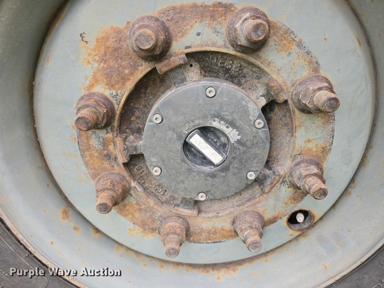 image for item DT6916 2008 GMC C4500 TopKick utility / service truck