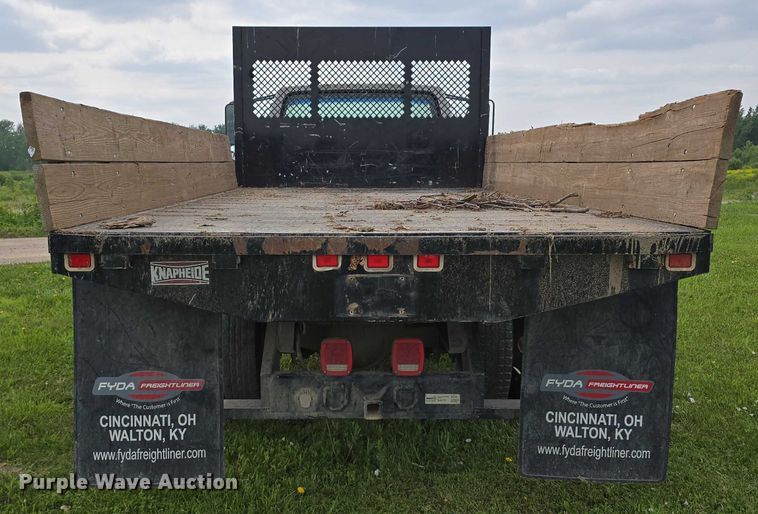 image for item DT6918 1998 Ford F800 dump flatbed truck