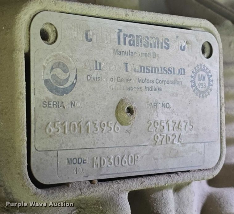 image for item DT6918 1998 Ford F800 dump flatbed truck