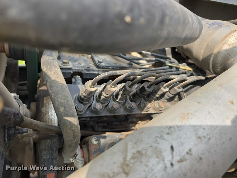 image for item DT6918 1998 Ford F800 dump flatbed truck