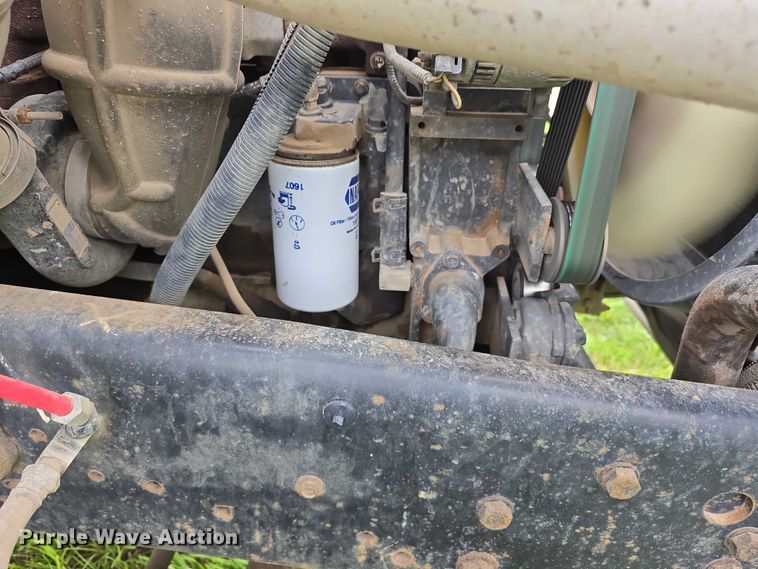 image for item DT6918 1998 Ford F800 dump flatbed truck