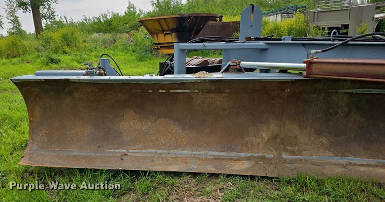 image for item DT6919 B.I.L Manufacturing grader