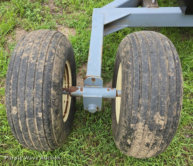 image for item DT6919 B.I.L Manufacturing grader