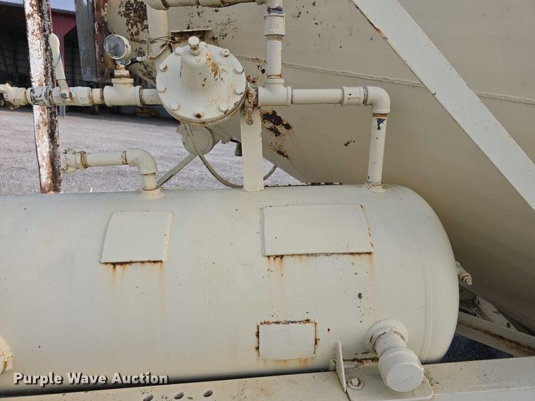 image for item DT6966 Western Engineering  Company, Inc. cement silo