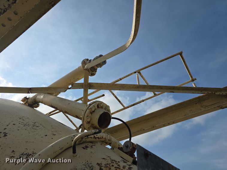 image for item DT6966 Western Engineering  Company, Inc. cement silo