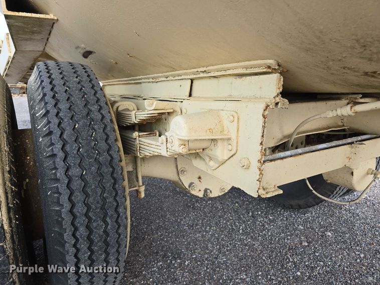 image for item DT6966 Western Engineering  Company, Inc. cement silo