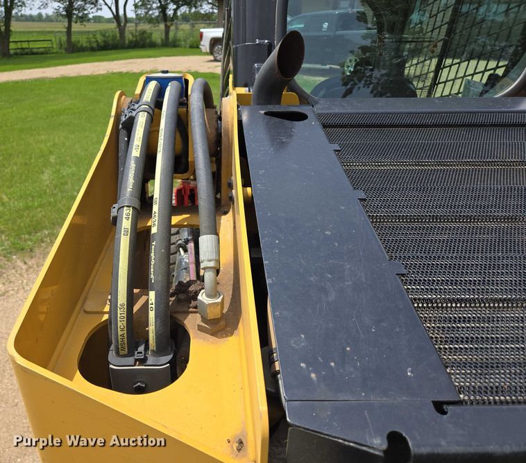 image for item DT7200 2018 Caterpillar 246D skid steer loader