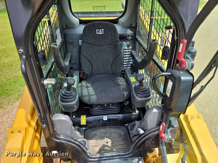 image for item DT7200 2018 Caterpillar 246D skid steer loader