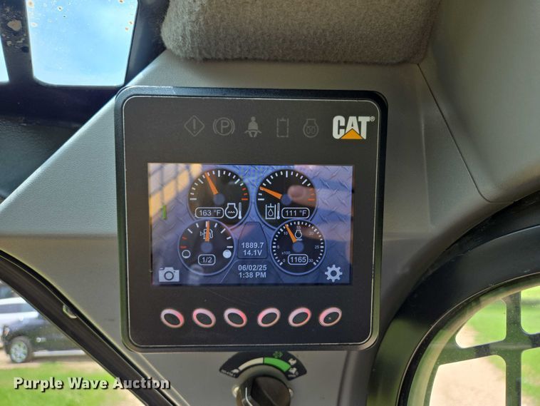 image for item DT7200 2018 Caterpillar 246D skid steer loader