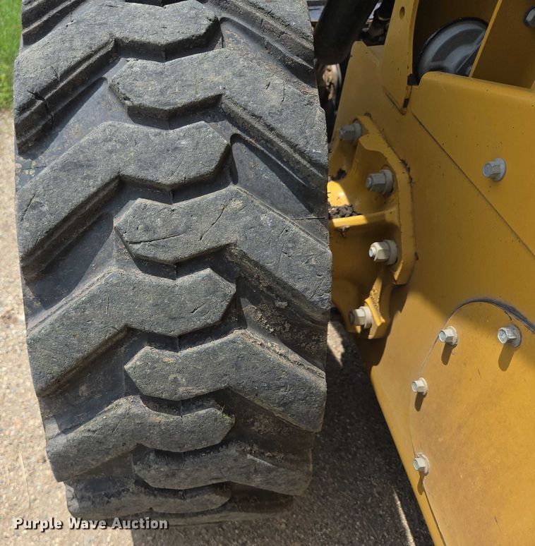 image for item DT7200 2018 Caterpillar 246D skid steer loader