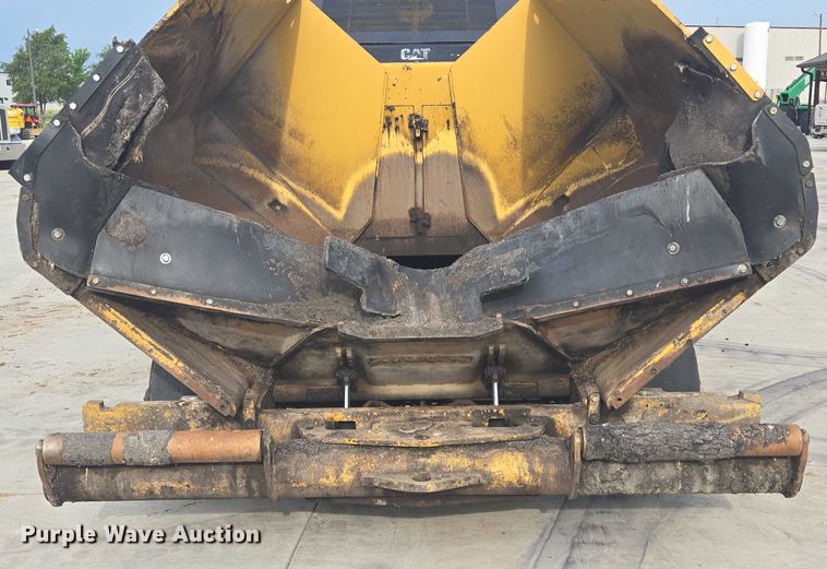 image for item DT7226 2015 Caterpillar AP655F paver