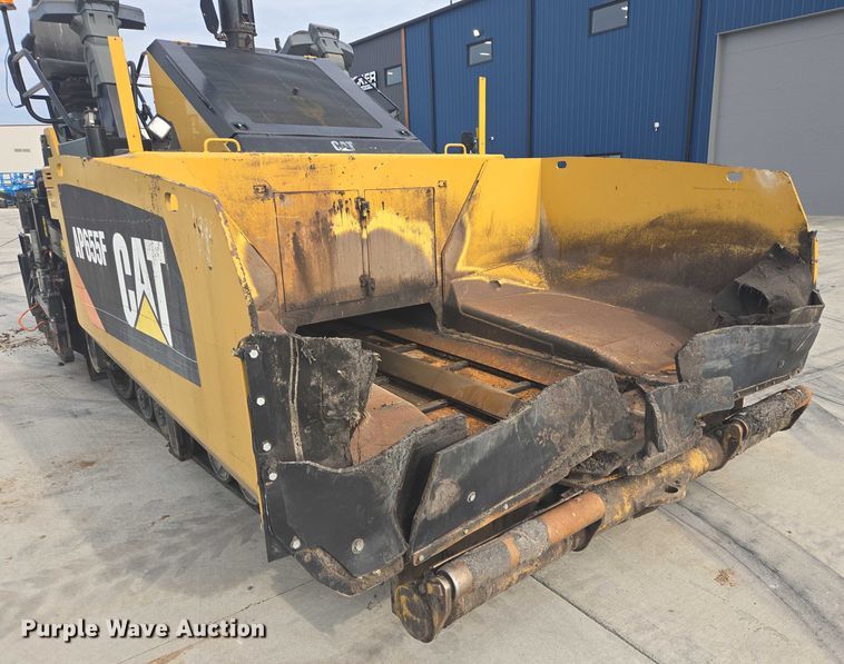 image for item DT7226 2015 Caterpillar AP655F paver