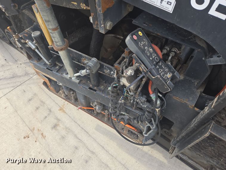 image for item DT7226 2015 Caterpillar AP655F paver