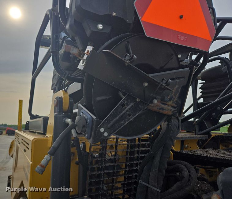 image for item DT7226 2015 Caterpillar AP655F paver