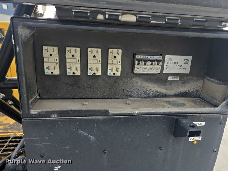 image for item DT7226 2015 Caterpillar AP655F paver