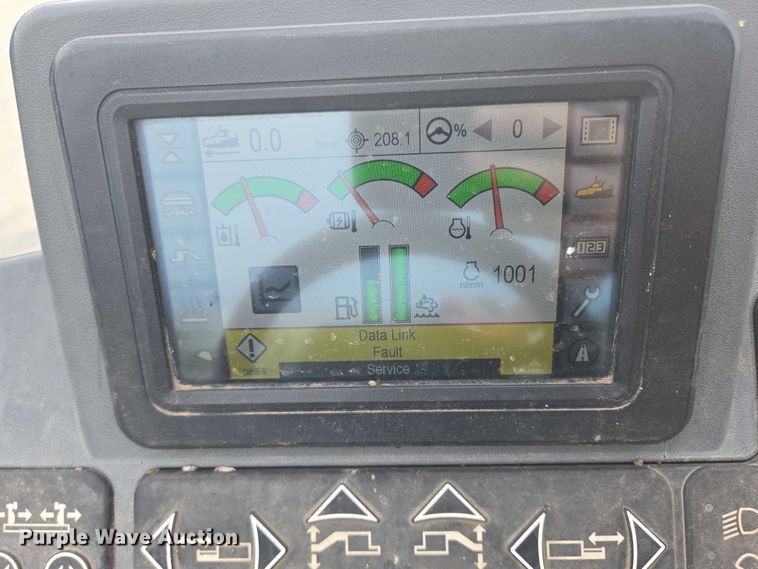 image for item DT7226 2015 Caterpillar AP655F paver