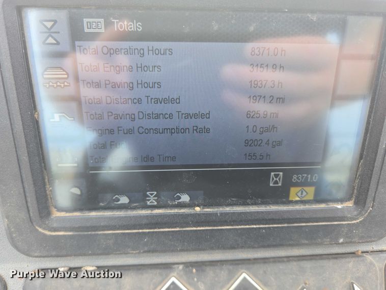 image for item DT7226 2015 Caterpillar AP655F paver