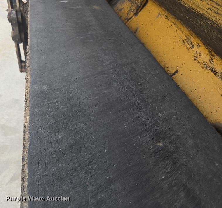 image for item DT7226 2015 Caterpillar AP655F paver