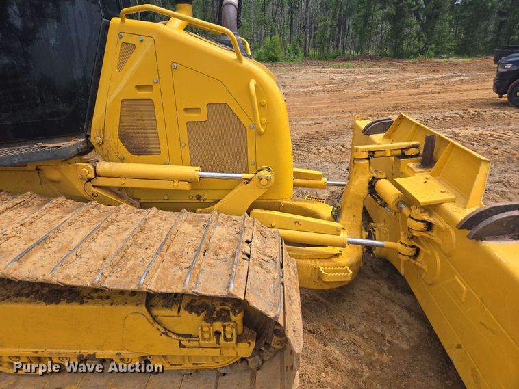 image for item DU7769 2017 Komatsu D39PX-24 dozer