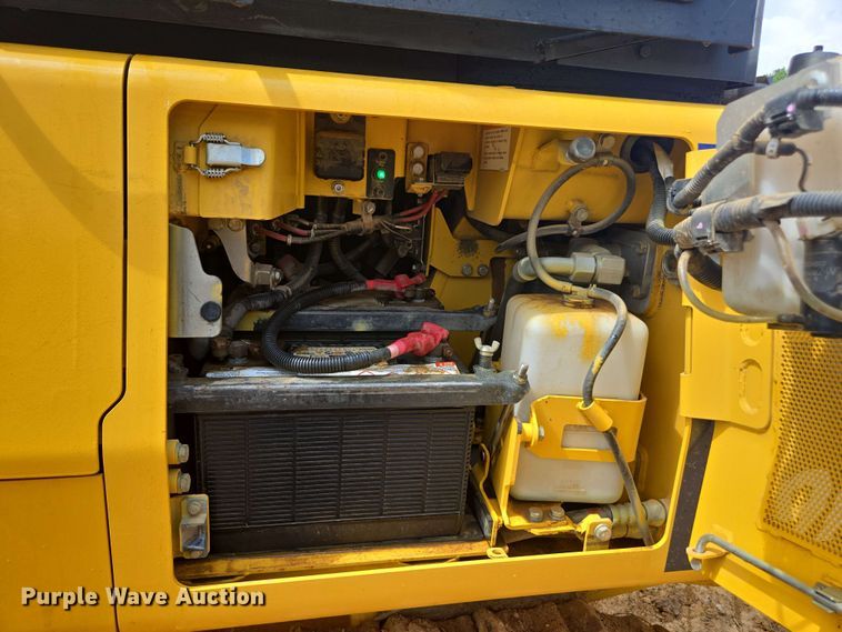 image for item DU7769 2017 Komatsu D39PX-24 dozer